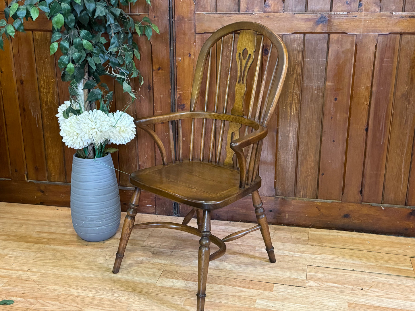Stunning Vintage Oak Old Charm Windsor Chair \ Hoop Stick Back Fireside Armchair