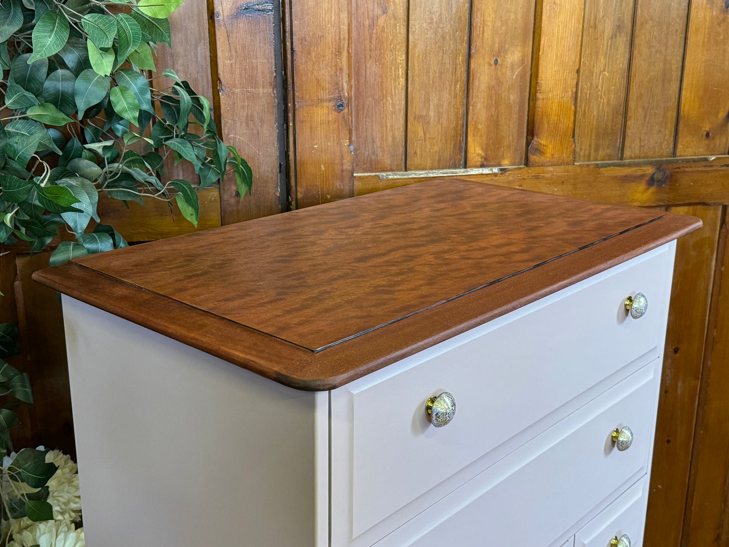 Vintage Pink Stag Minstrel Bedroom Set \ Tallboy Chest of Drawers \ Bedside Tables