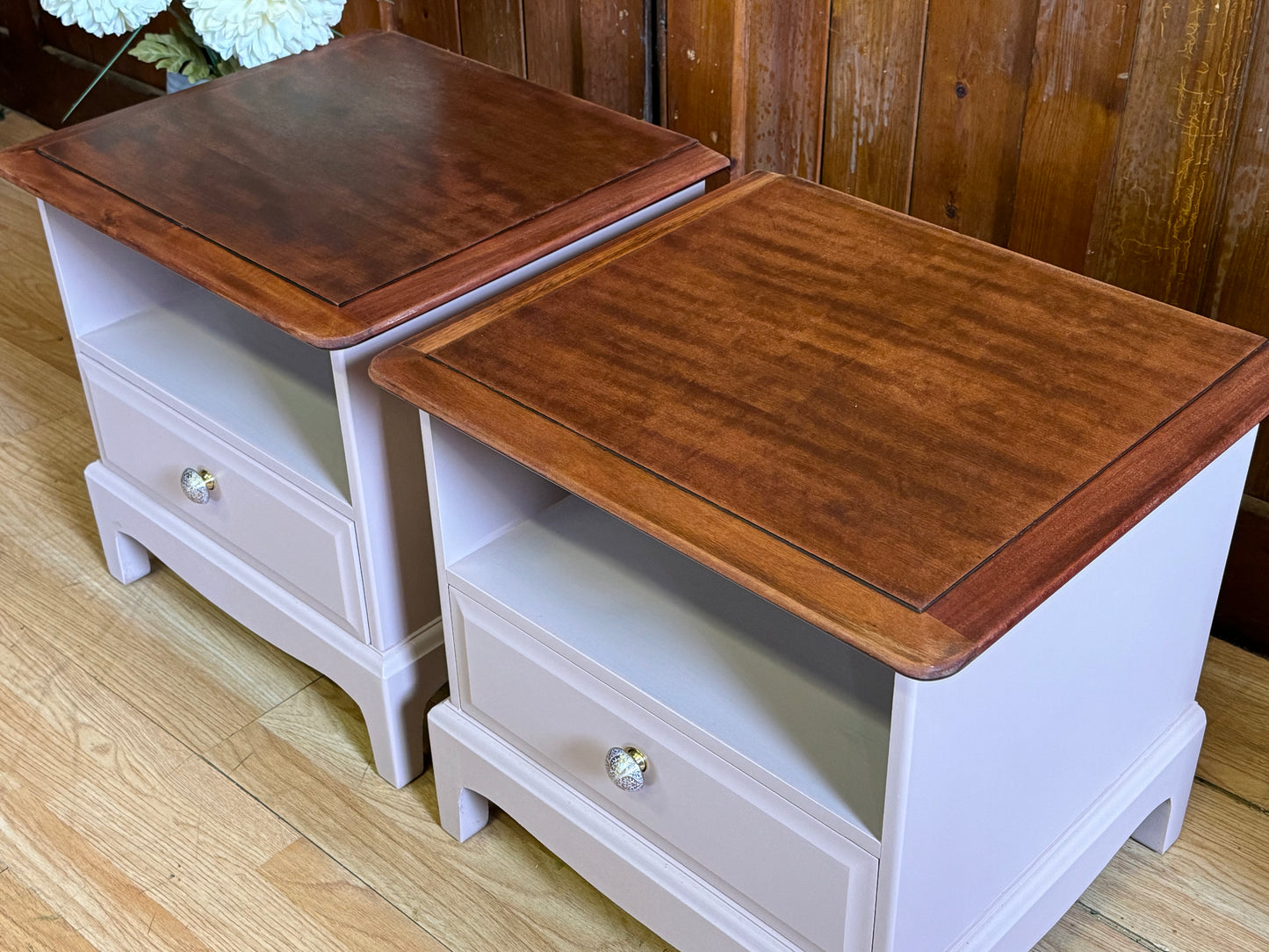 Vintage Pink Stag Minstrel Bedroom Set \ Tallboy Chest of Drawers \ Bedside Tables