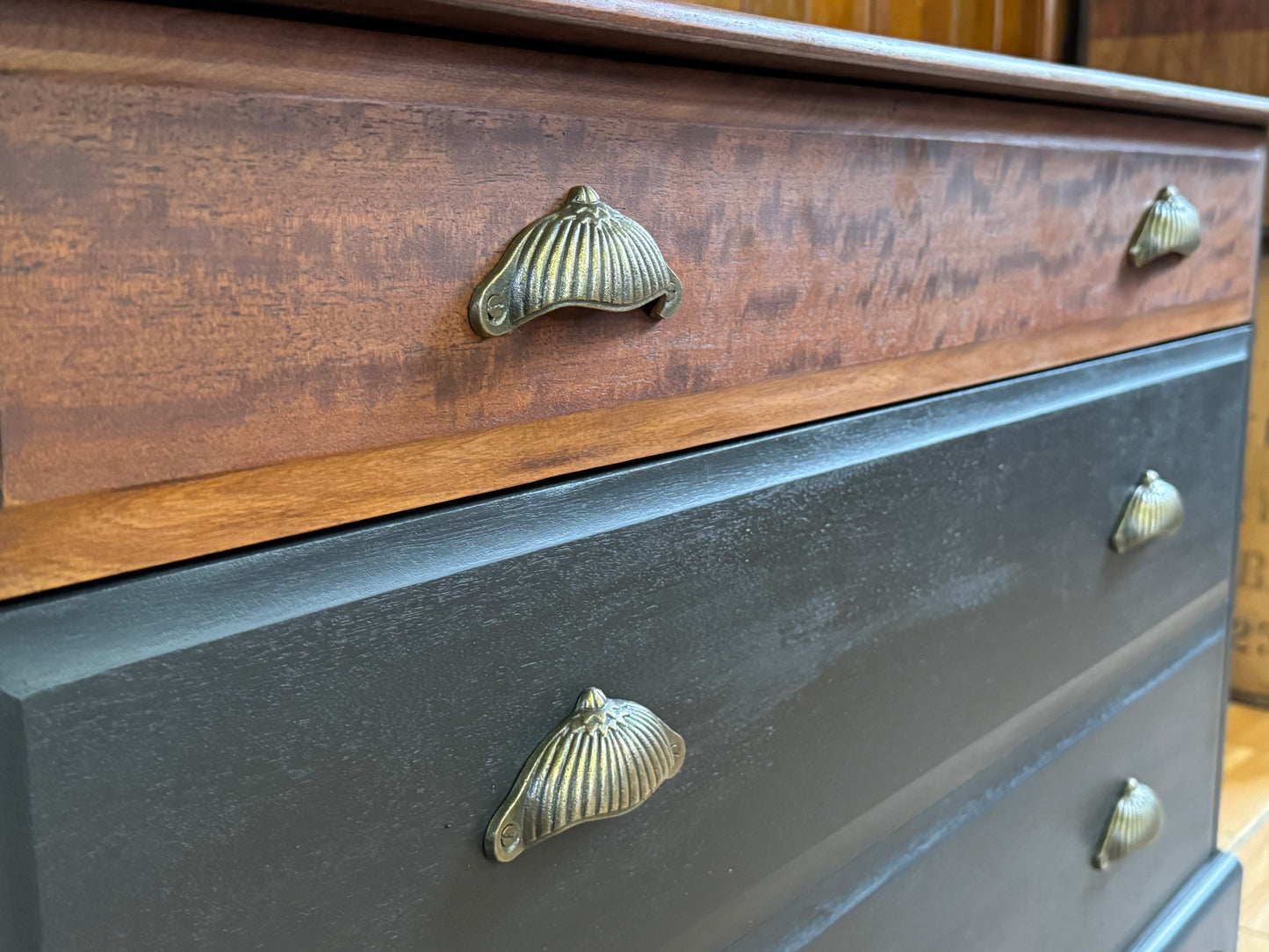 Vintage Stag Minstrel Painted Chest of Drawers \ Low Sideboard Storage Drawers