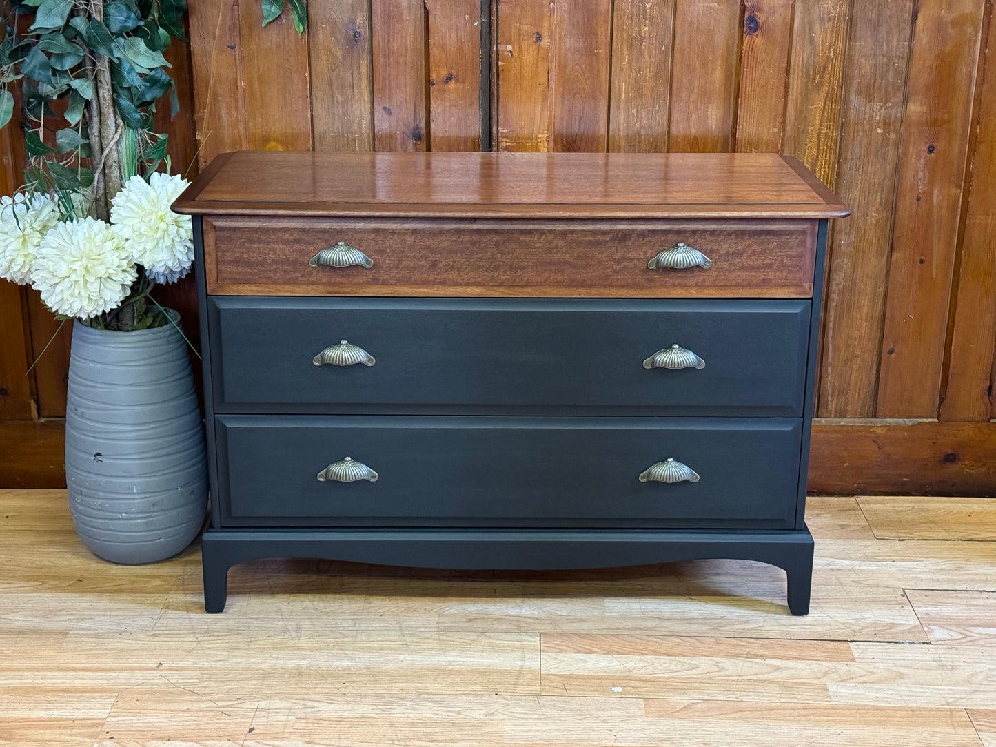 Vintage Stag Minstrel Painted Chest of Drawers \ Low Sideboard Storage Drawers