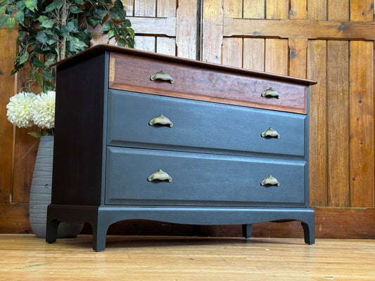 Vintage Stag Minstrel Painted Chest of Drawers \ Low Sideboard Storage Drawers