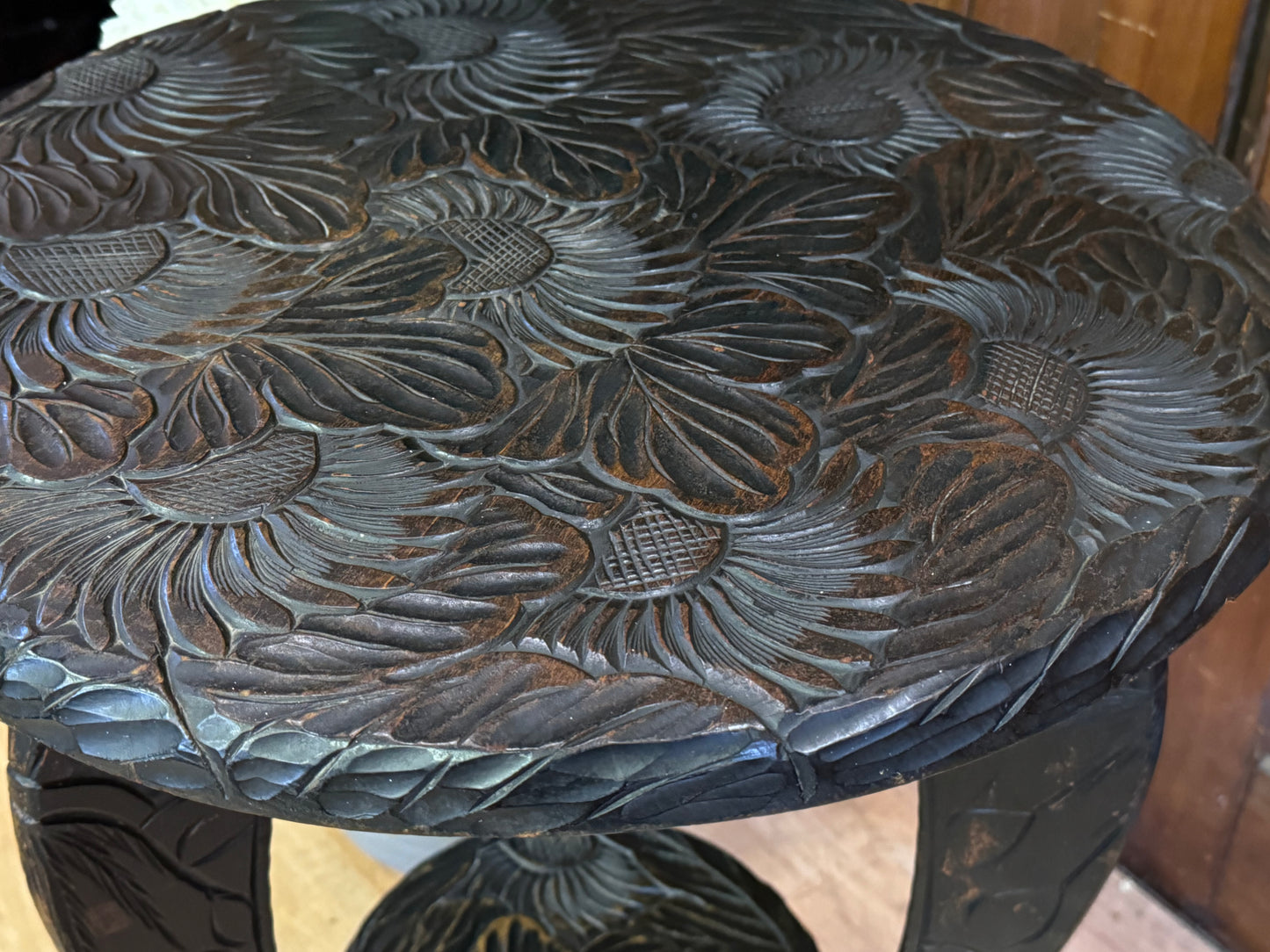 Antique Ebonised 1905 Liberty London Carved Japanese Side Lamp Table \ Jardiniere