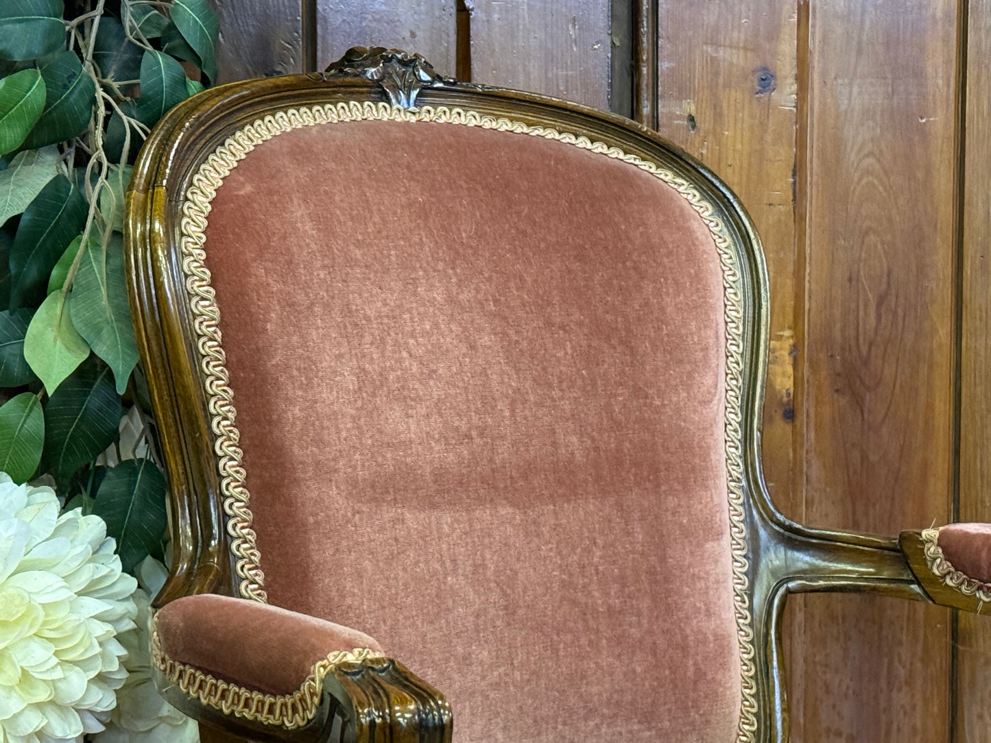 Quality Reproduction Louis XV Style Armchair \ Pink Bedroom Accent Chair