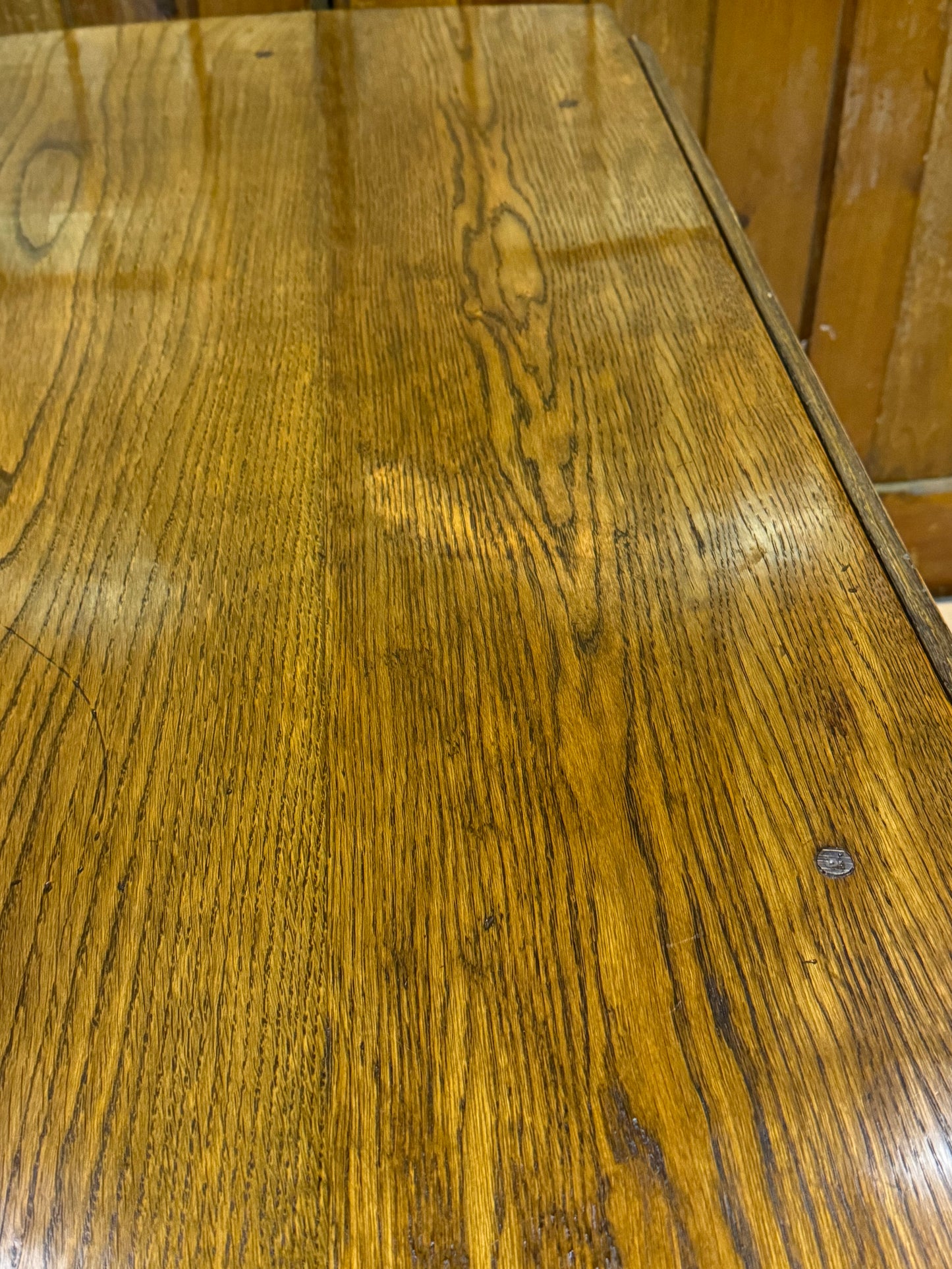 Large Quality Distressed Oak Gate Leg Drop Leaf Table By Titchmarsh and Goodwin