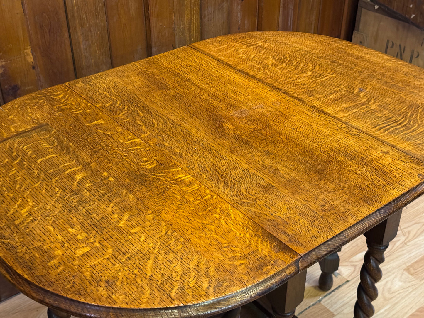 Arts & Crafts 1920s Oak Drop Leaf Table \ Barley Twist Extending Gate Leg Table