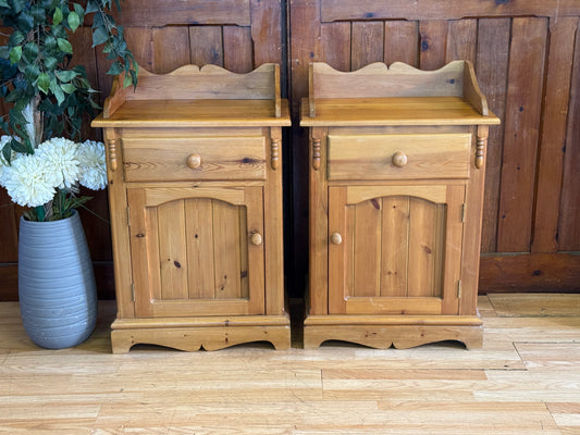 Pair Rustic Farmhouse Pine Bedside Cabinets \ Lamp Side Tables Cupboards