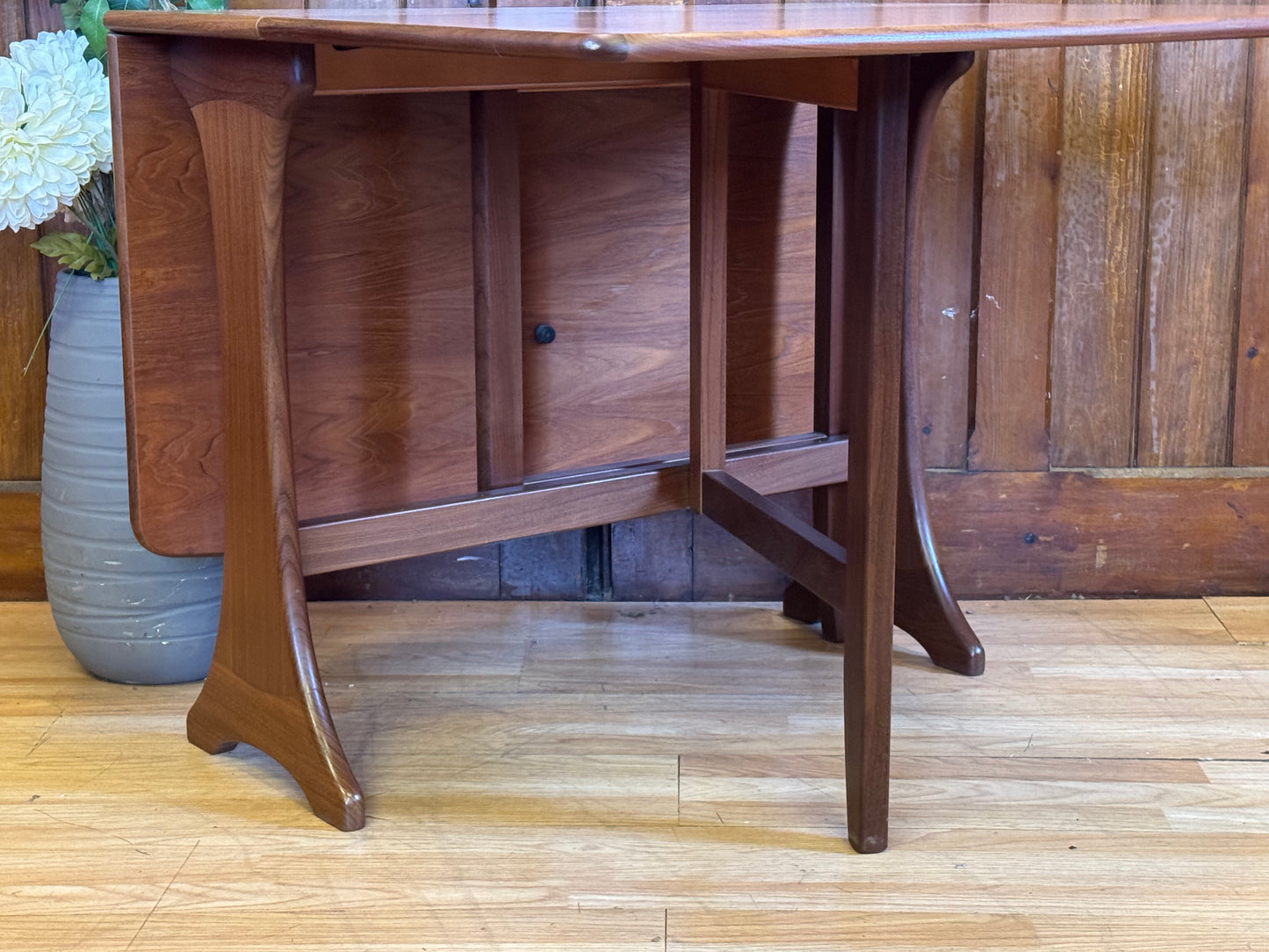 G Plan Drop Leaf Teak Dining Table \ Mid Century Kitchen Dining Table