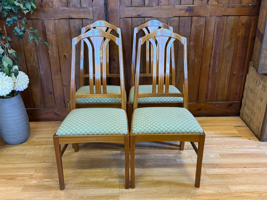 Lovely Set Teak Dining Chairs by Parker Knoll \  Mid Century Kitchen Chairs