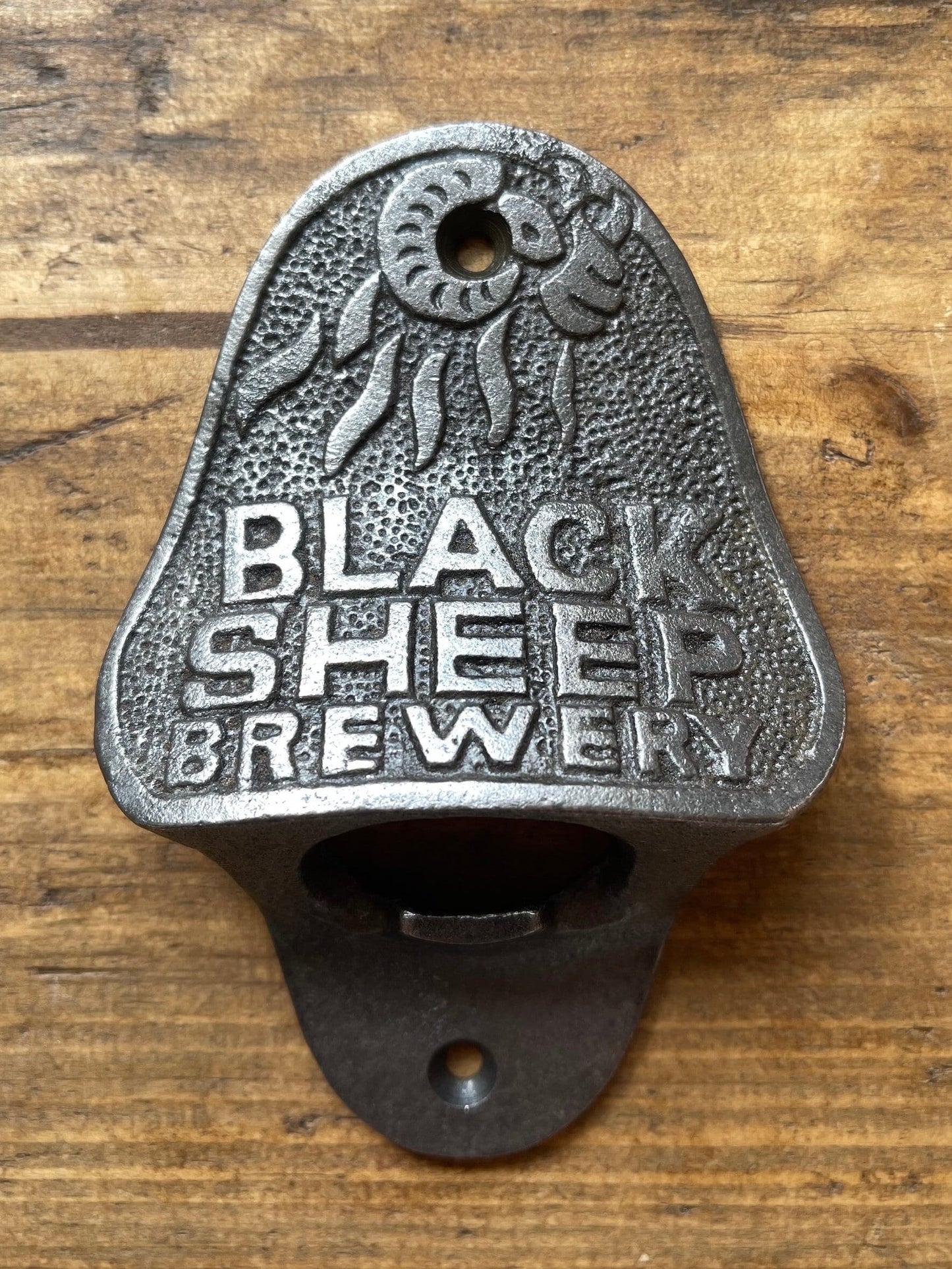 BLACK SHEEP BREWERY \ Cast Iron Wall Mounted Bottle Opener \ Vintage Style Home Bar