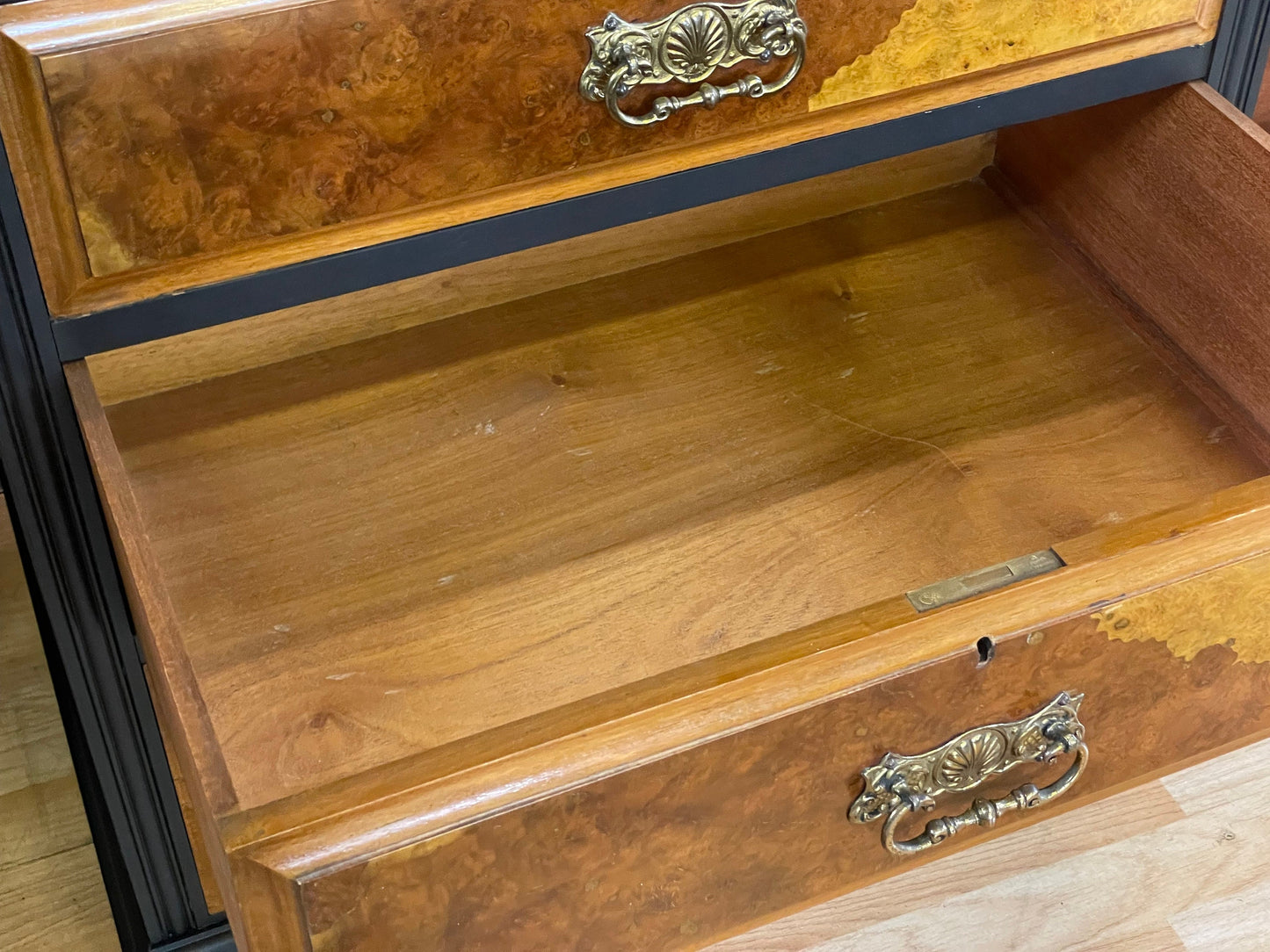 Small Painted Edwardian Walnut Chest Of Drawers \ Antique Satinwood Drawers \ Bedroom Draws