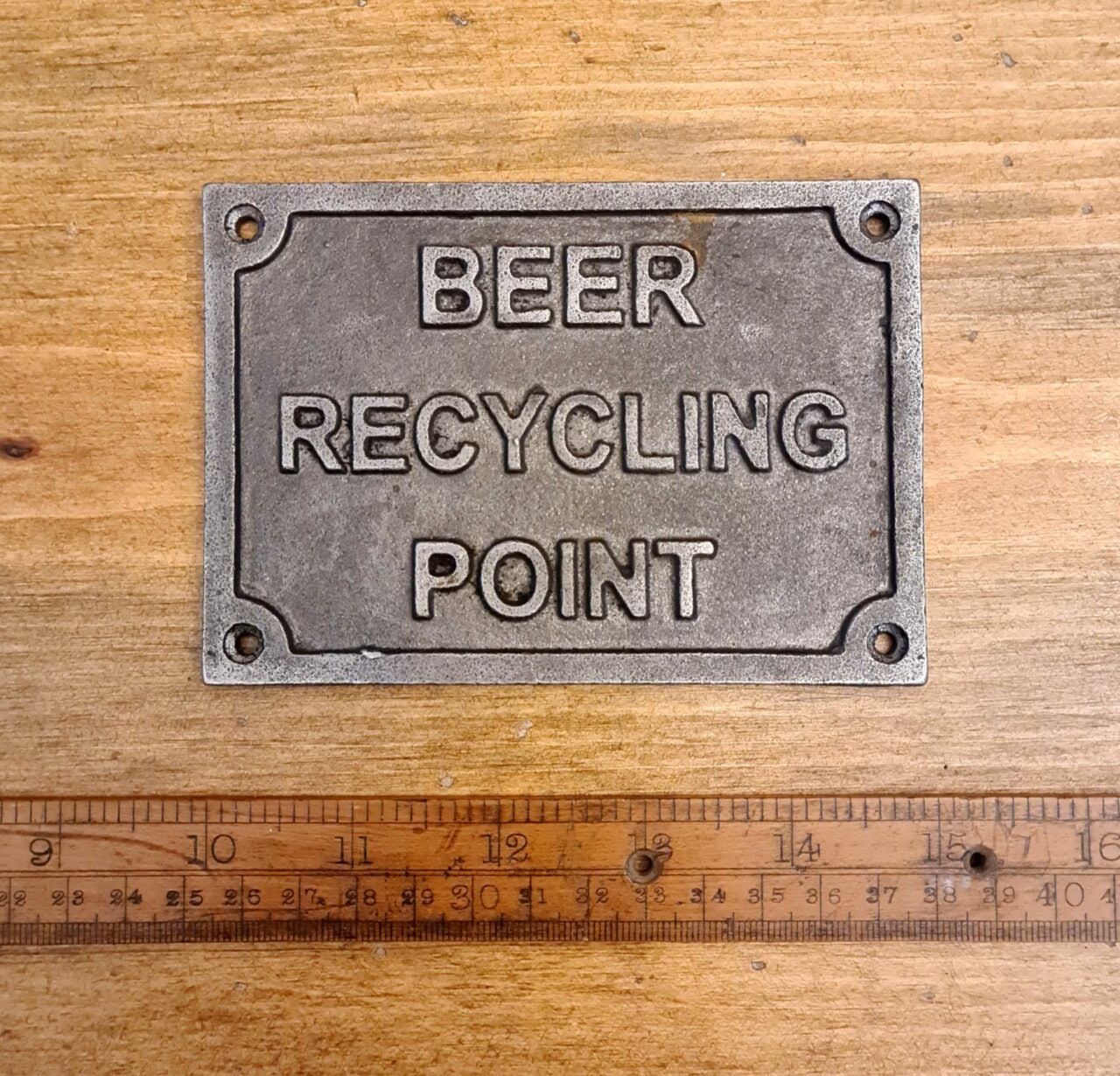 BEER RECYCLING POINT \ Cast Iron Bar Plaque Sign for Garden & Home Bar