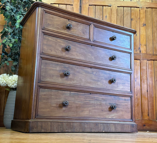 Very Large Victorian Chest Of Drawers \ Antique Mahogany Drawers \ Bedroom Draws