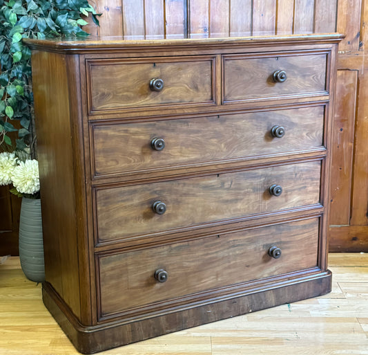 Very Large Victorian Chest Of Drawers \ Antique Mahogany Drawers \ Bedroom Draws