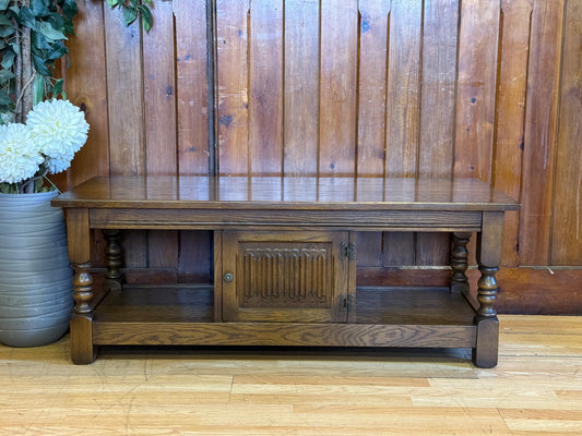 Vintage Solid Oak Old Charm Coffee Table \ Long Occassional Table with Cupboard