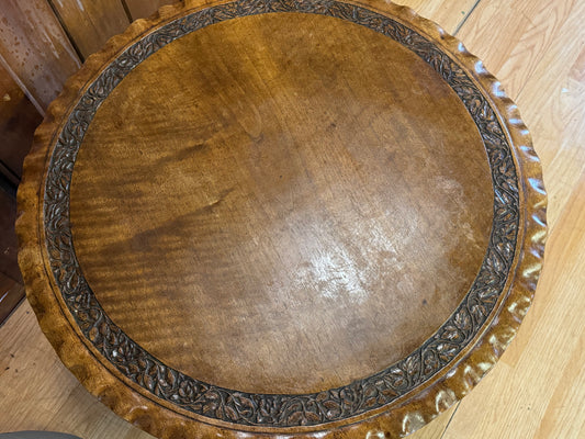 Vintage Indian Hand Carved Coffee Table \ Scalloped Decorative Side Centre Table